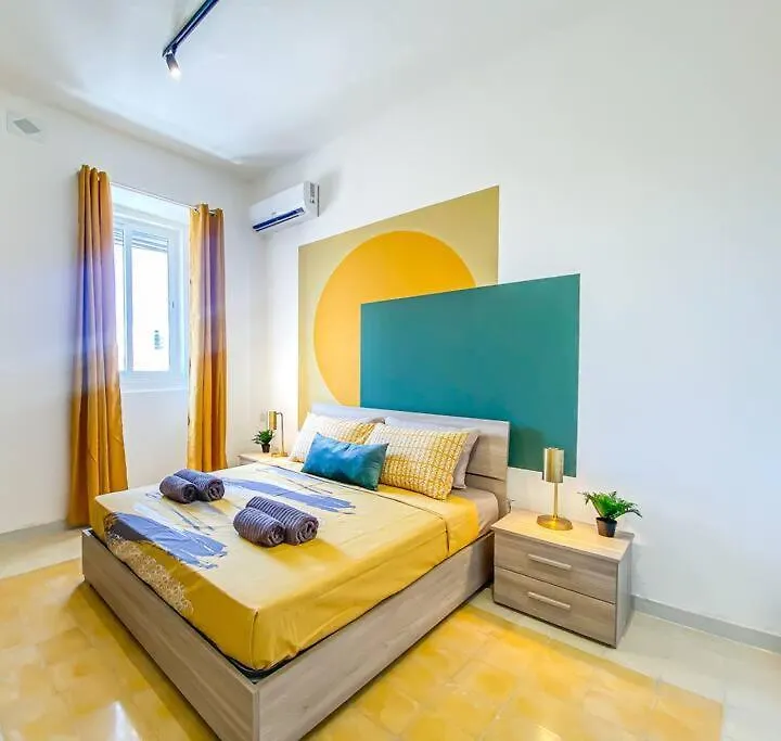 Апартаменты Moonstone Manor 3- Sliema Strand, Gzira