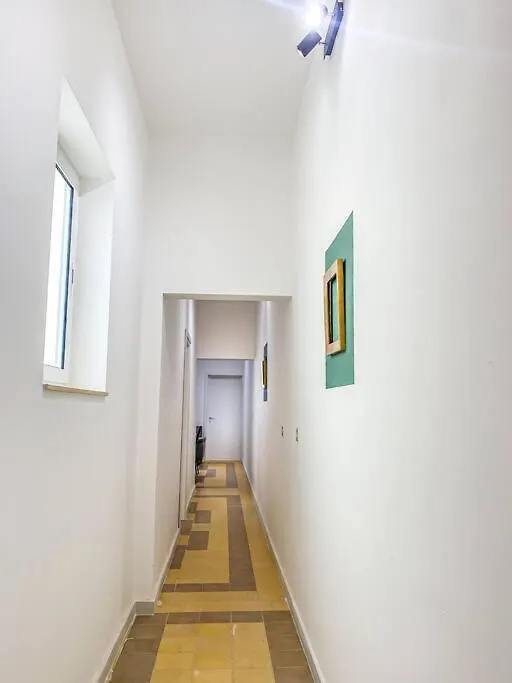 Апартаменты Moonstone Manor 3- Sliema Strand, Gzira