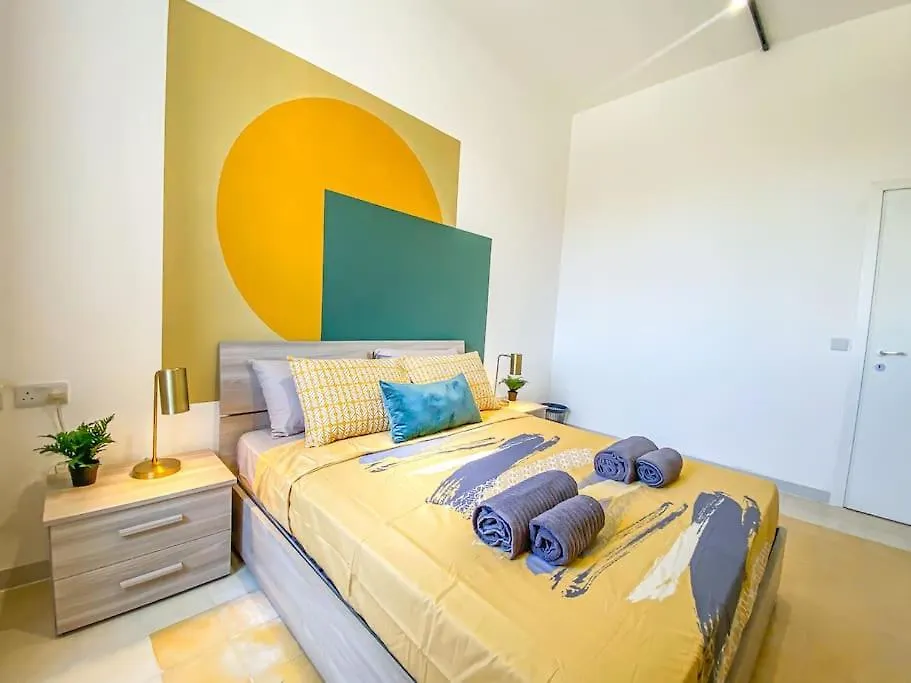 Moonstone Manor 3- Sliema Strand, Gzira Lägenhet