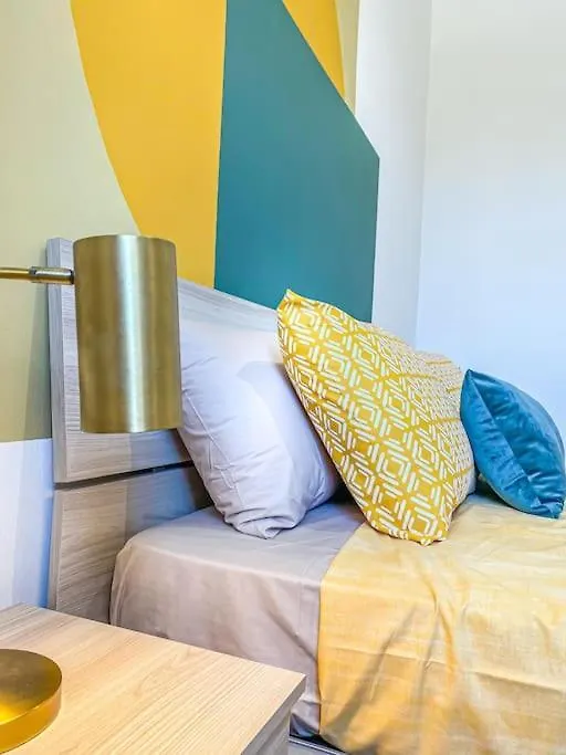 Апартаменты Moonstone Manor 3- Sliema Strand, Gzira 0*,  Мальта